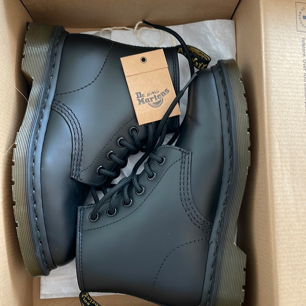 Dr Martens Black 101
